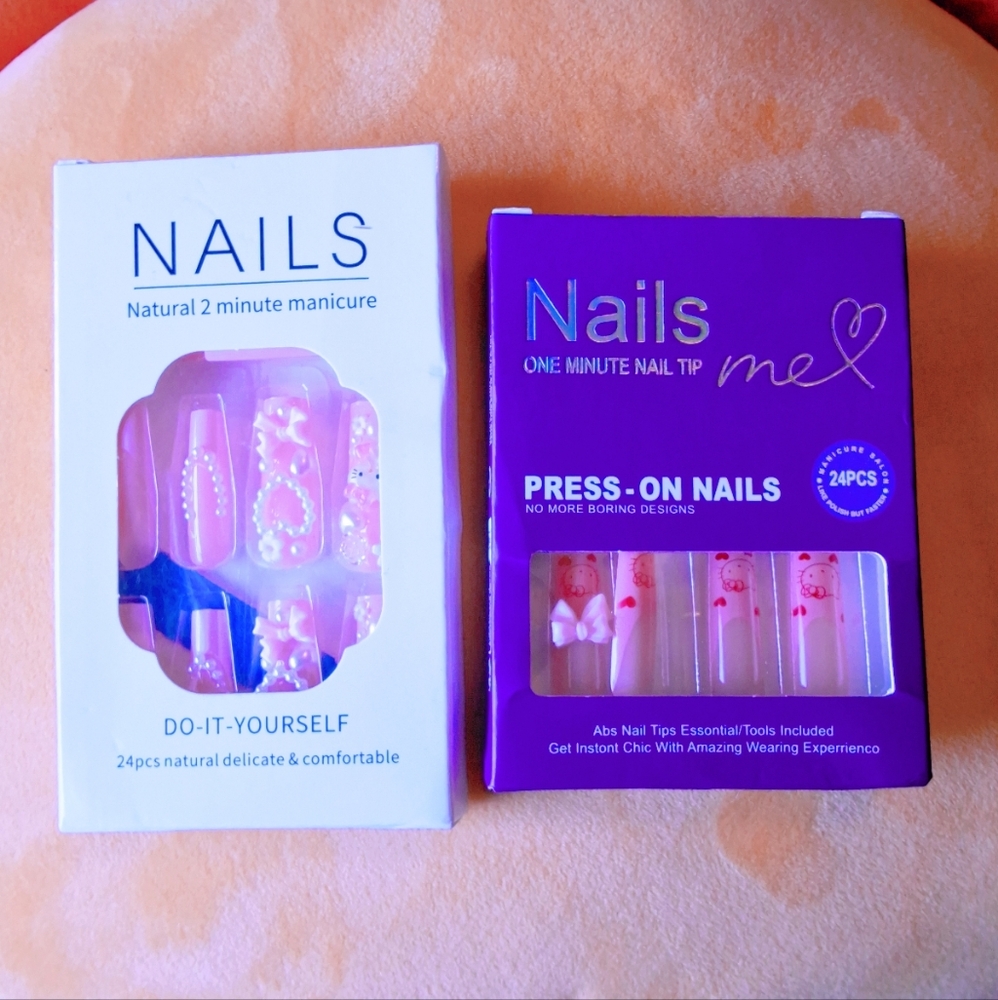 Hello Kitty Press-On Nails 2 Sets - 24pcs/Set